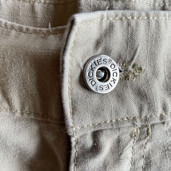 Khaki Dickies Flex Shorts - Picture 2 of 5